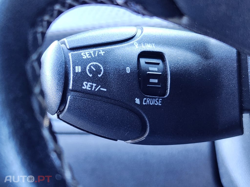 Peugeot 208 1.5 BlueHDi Allure