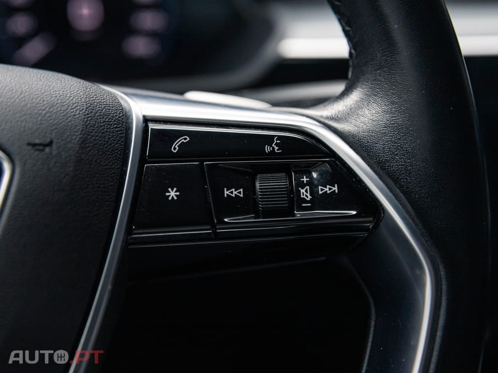 Audi E-Tron 50 quattro