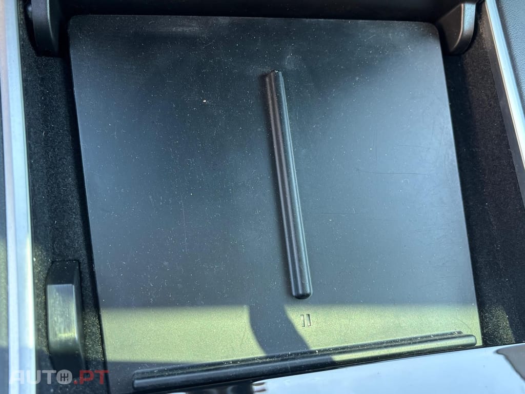 Tesla Model 3 Long-Range Dual Motor AWD