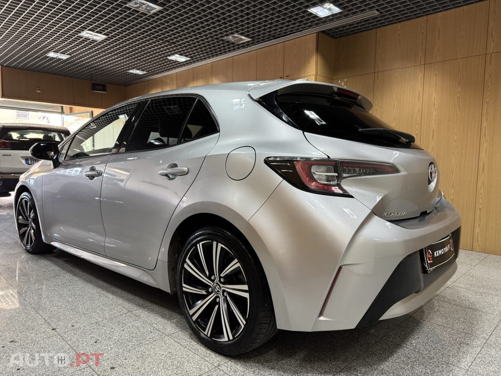 Toyota Corolla 1.8 Hybrid Comfort+P.Sport