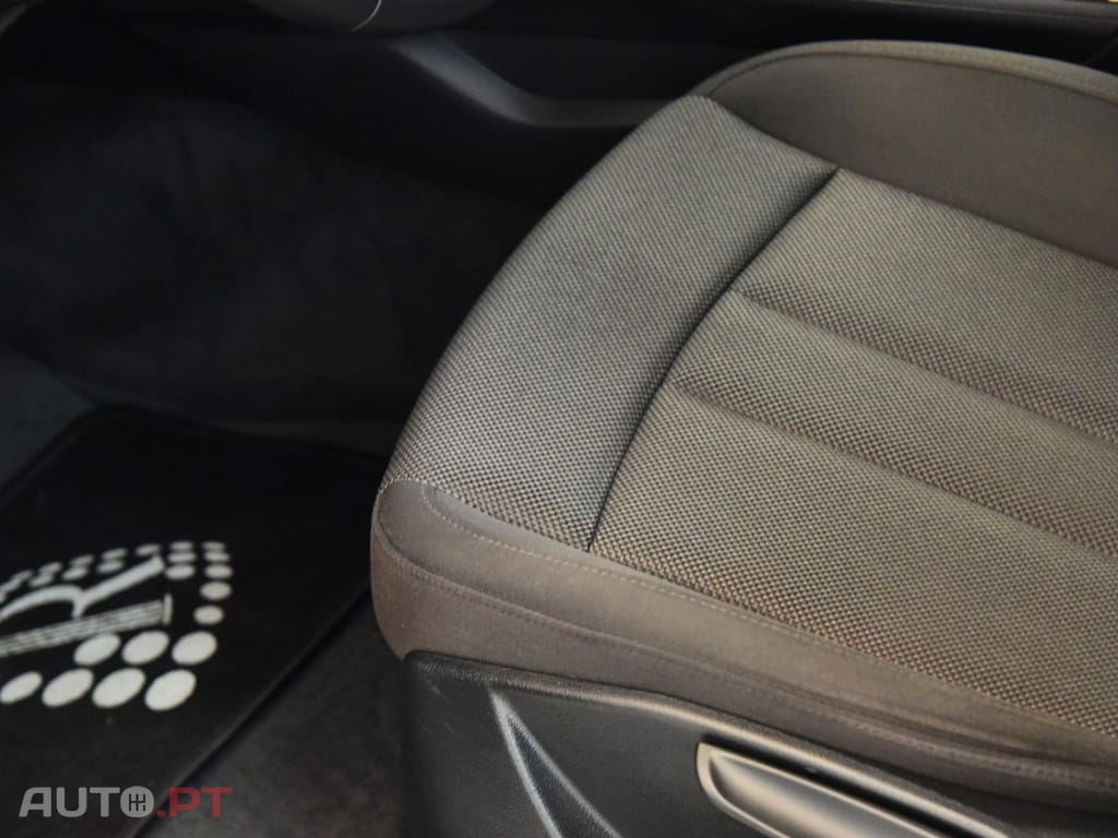 Audi A4 Avant 35 TDI Design S tronic