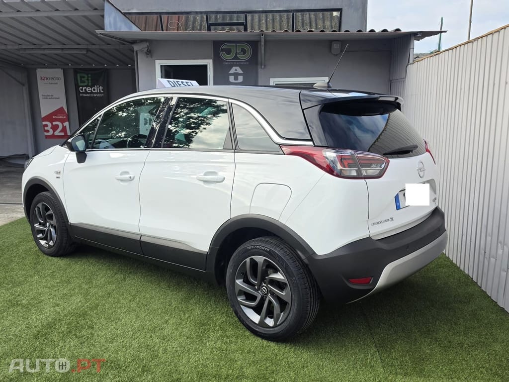 Opel Crossland X 1.2T 120Anos Nacional 1Dono