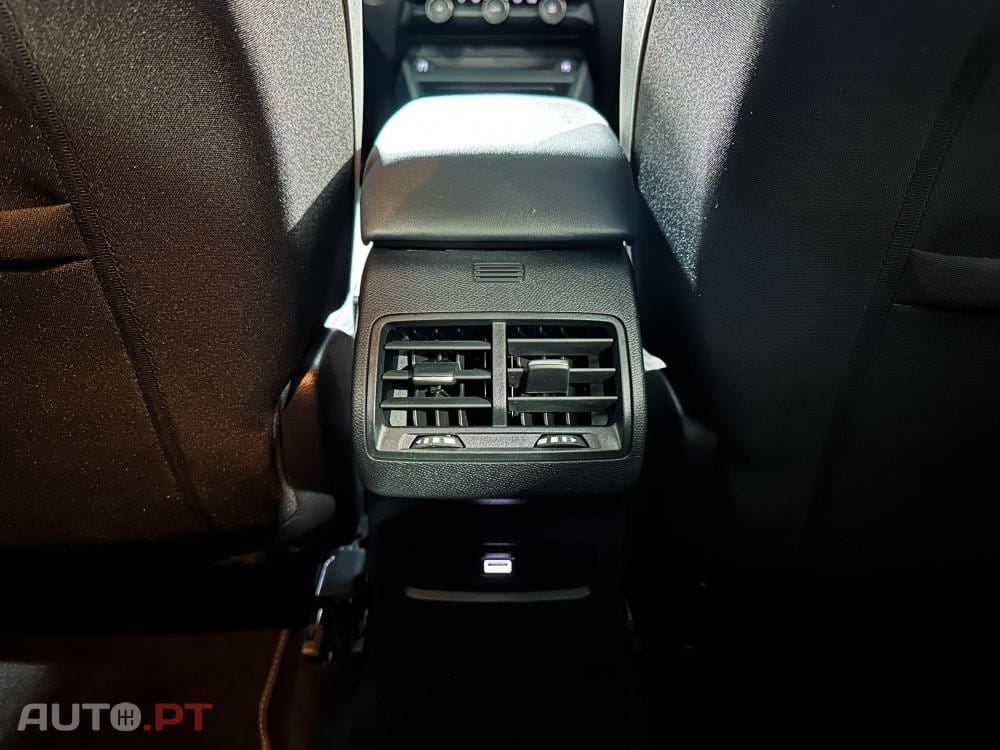 Citroen C4 PureTech 130 Stop&Start EAT8 PLUS