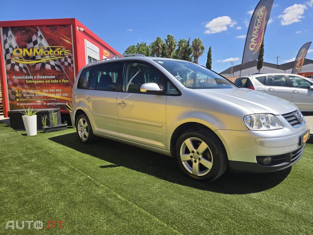 Volkswagen Touran 2.0 TDI Blue.Highline 7L