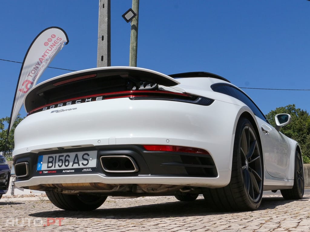Porsche 992 Carrera PDK