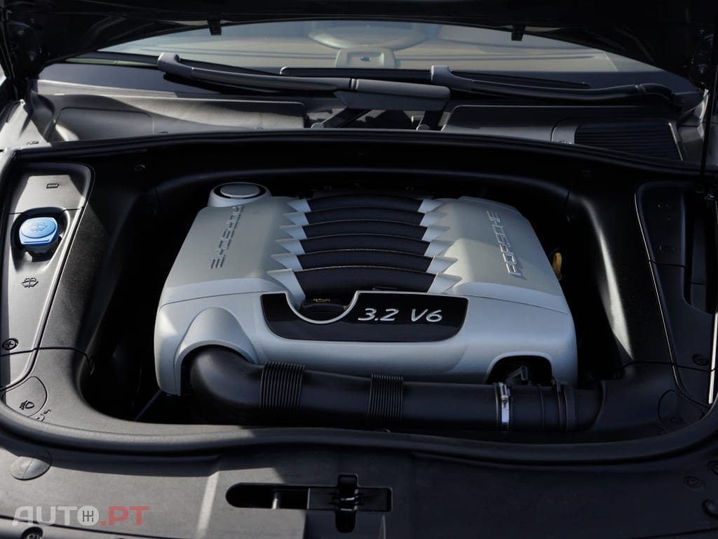 Porsche Cayenne Tiptronic
