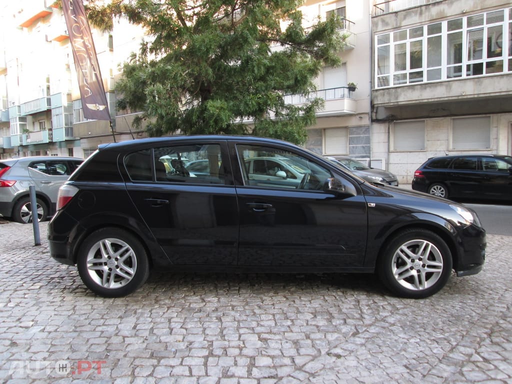 Opel Astra 1.3 CDTi Cosmo