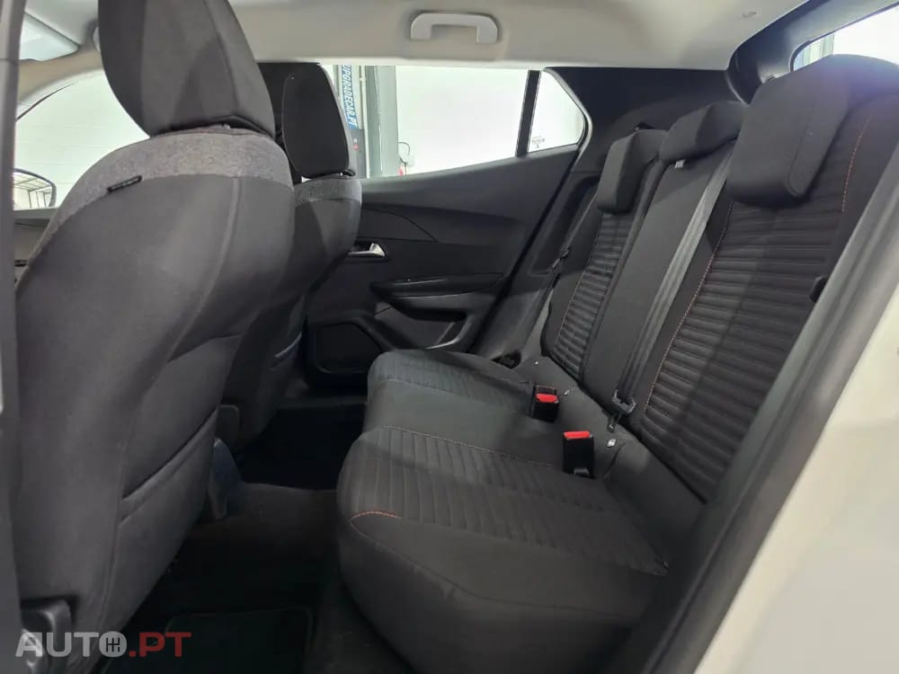 Peugeot 2008 1.2 PureTech Active