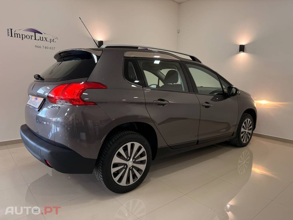 Peugeot 2008 1.6 BlueHDi Style