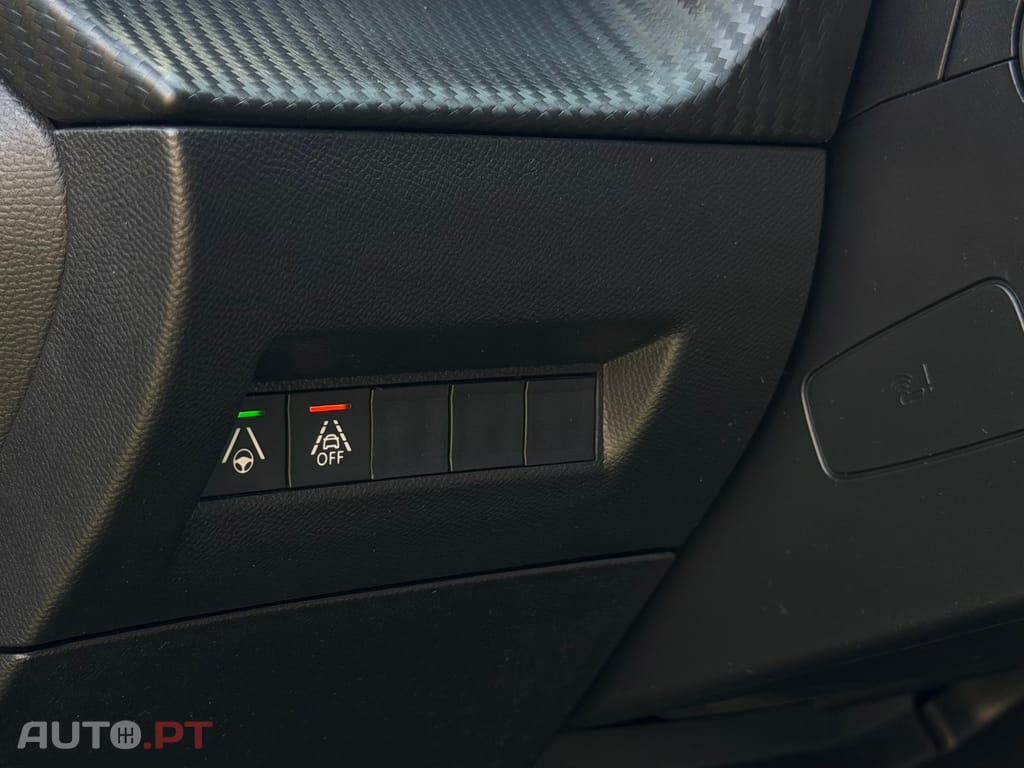 Peugeot E-2008 50 kWh GT