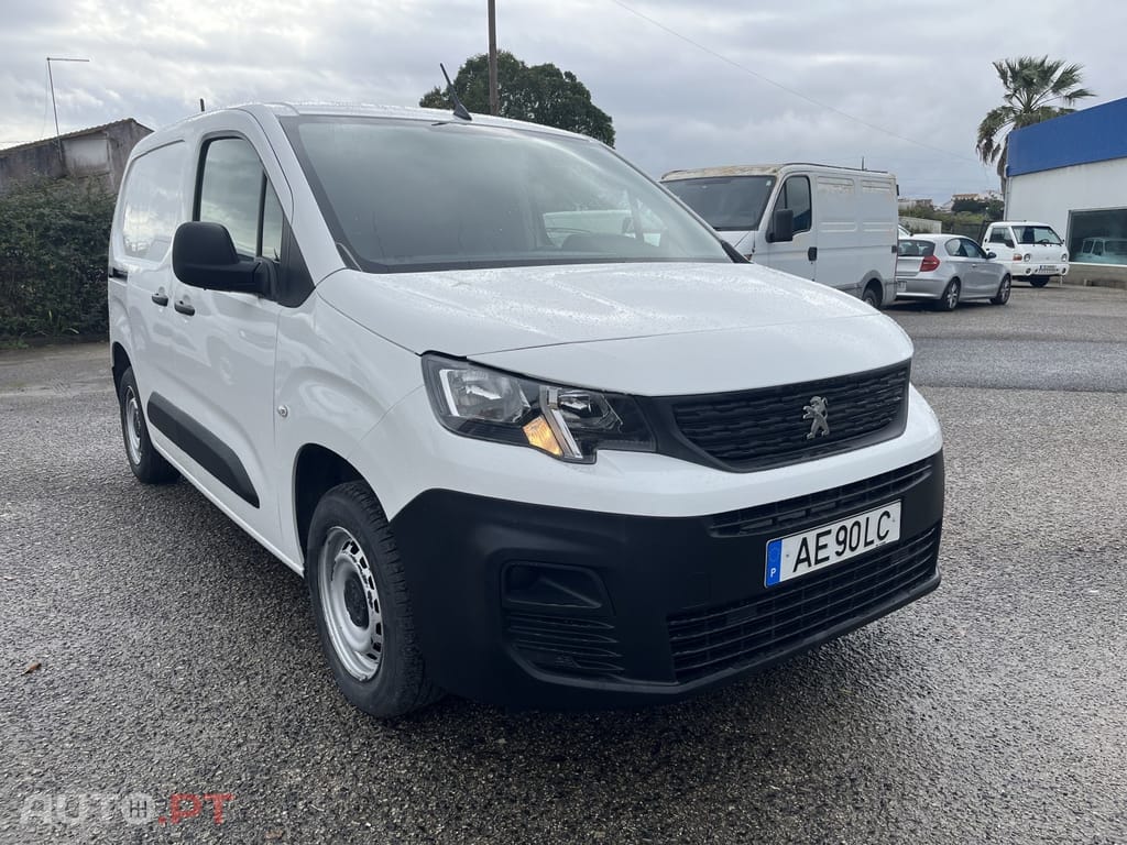 Peugeot Partner 1.5 BlueHDi Pro Standard