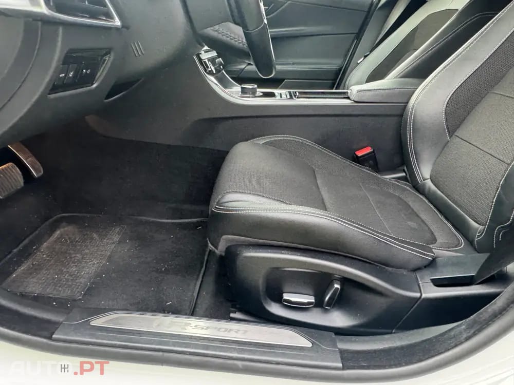 Jaguar XE 20d Aut. R-Sport