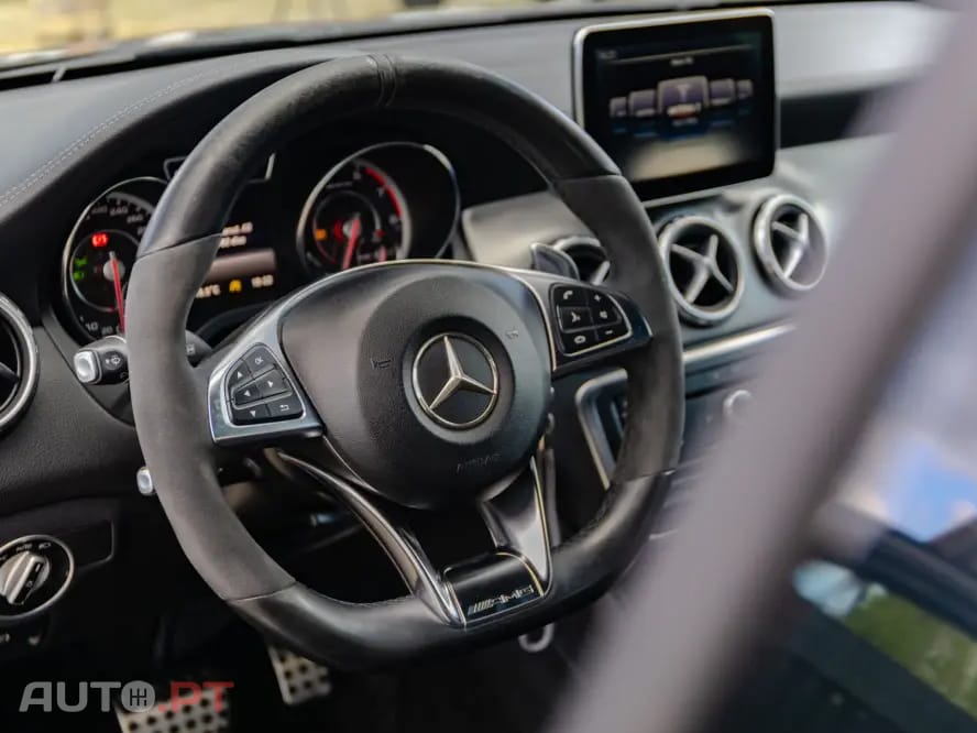 Mercedes-Benz GLA 45 AMG 4-Matic