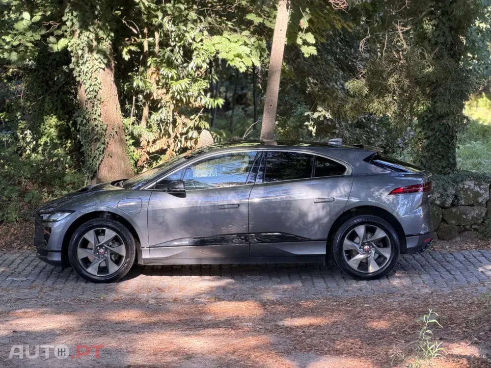 Jaguar I-Pace EV400 R-Dynamic HSE AWD