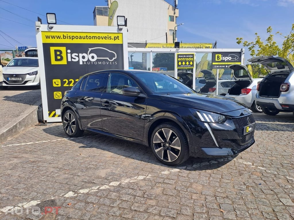 Peugeot E-208 50 kWh GT Pack