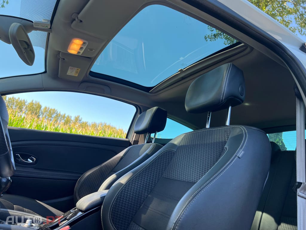 Renault Mégane Coupe 1.6 dCi Bose Edition SS