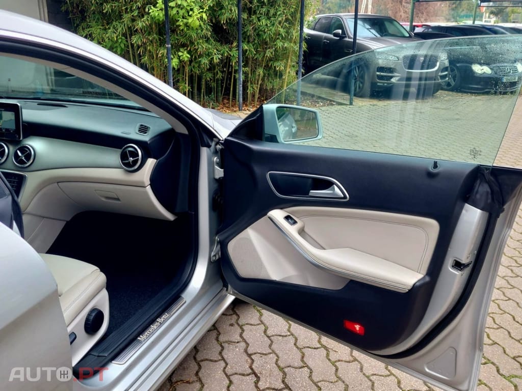 Mercedes-Benz CLA 220 d Shooting Brake Aut.