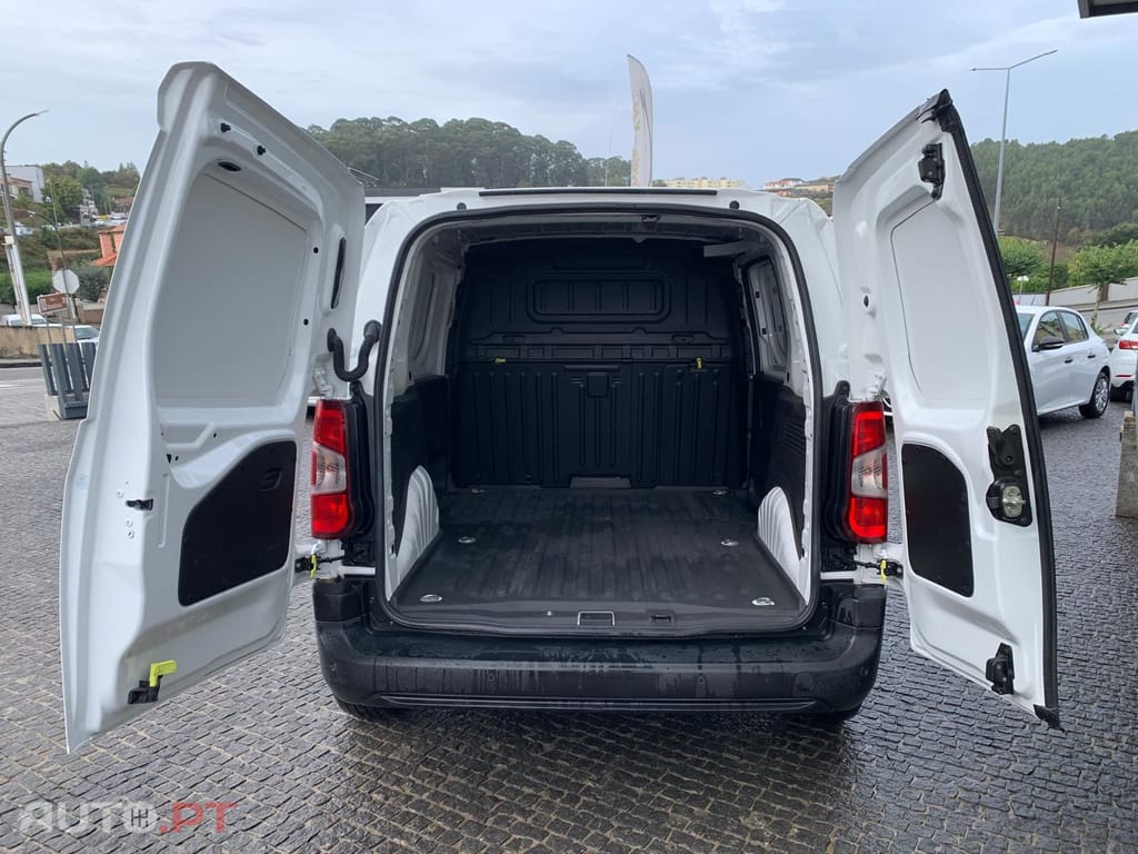 Peugeot Partner 1.5 BlueHDi Premium Standard
