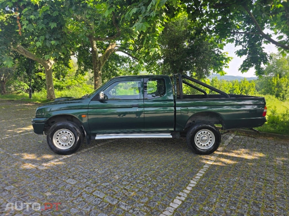 Mitsubishi L200 2.5 TD Club