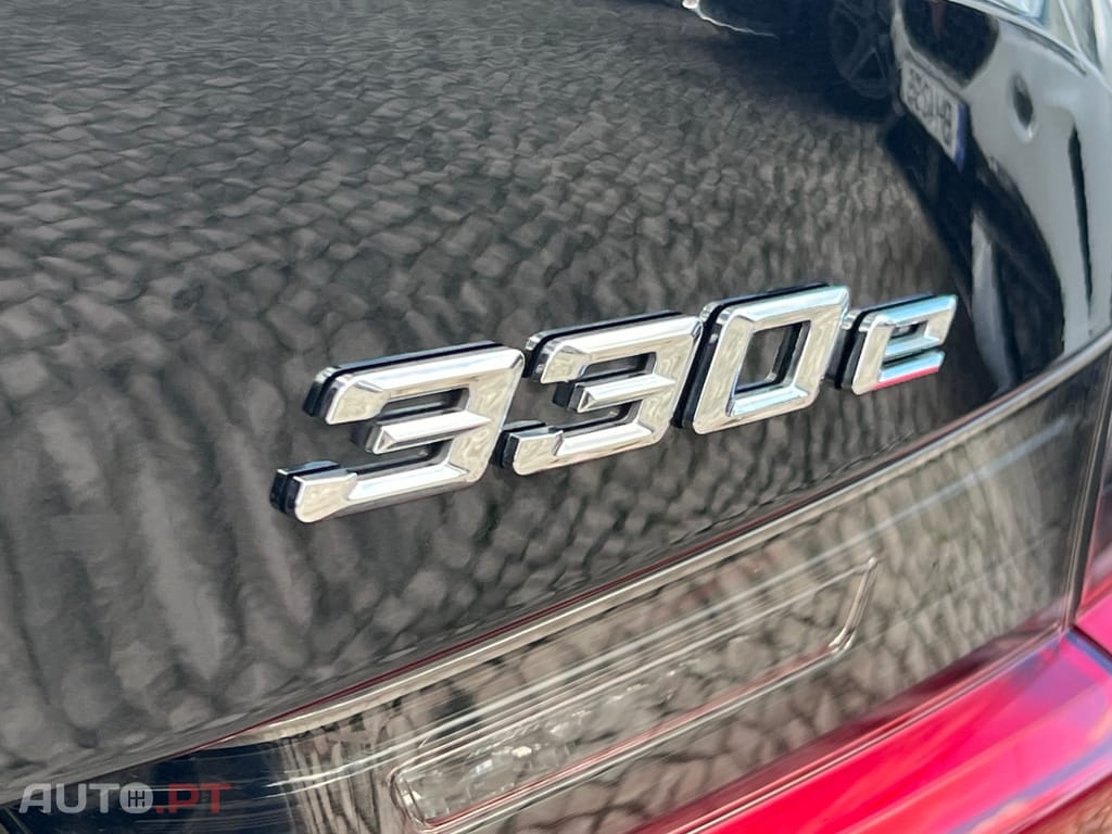 BMW 330 e Corporate Edition Auto