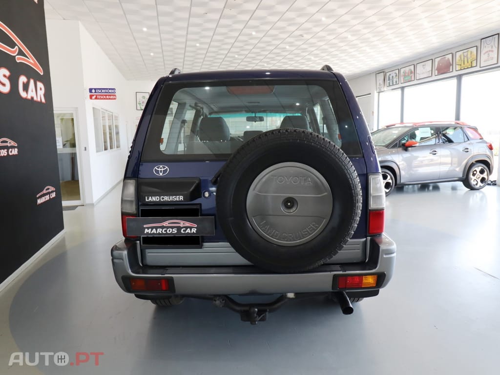 Toyota Land Cruiser 3.0 TD Standard