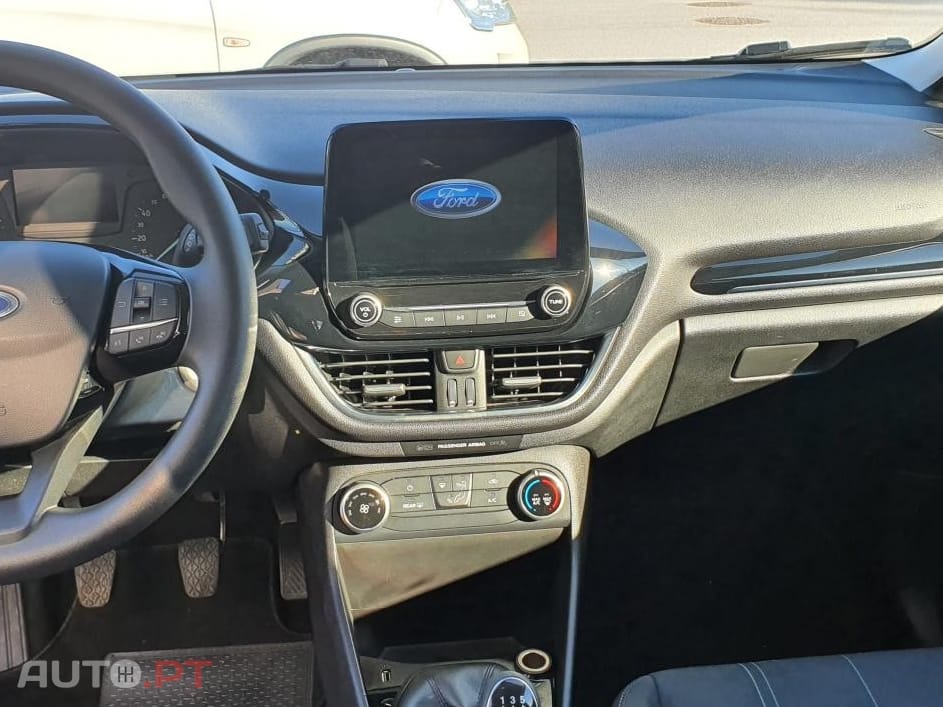 Ford Fiesta 1.1 Ti-VCT Business