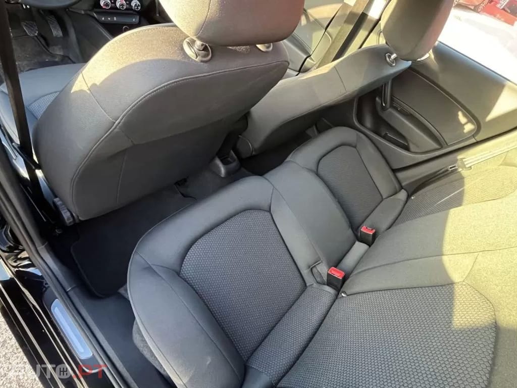 Audi A1 1.2 TFSI S line edition