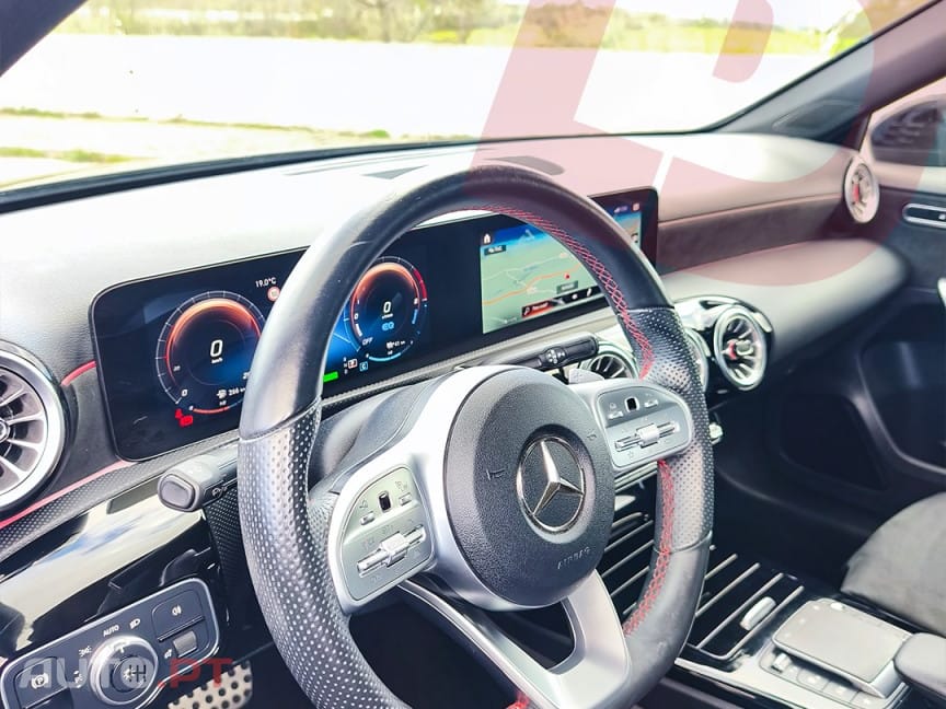 Mercedes-Benz A 250 e