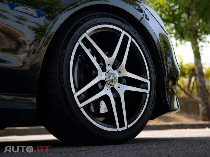 Mercedes-Benz E 220 BlueTEC 9G-TRONIC Avantgarde