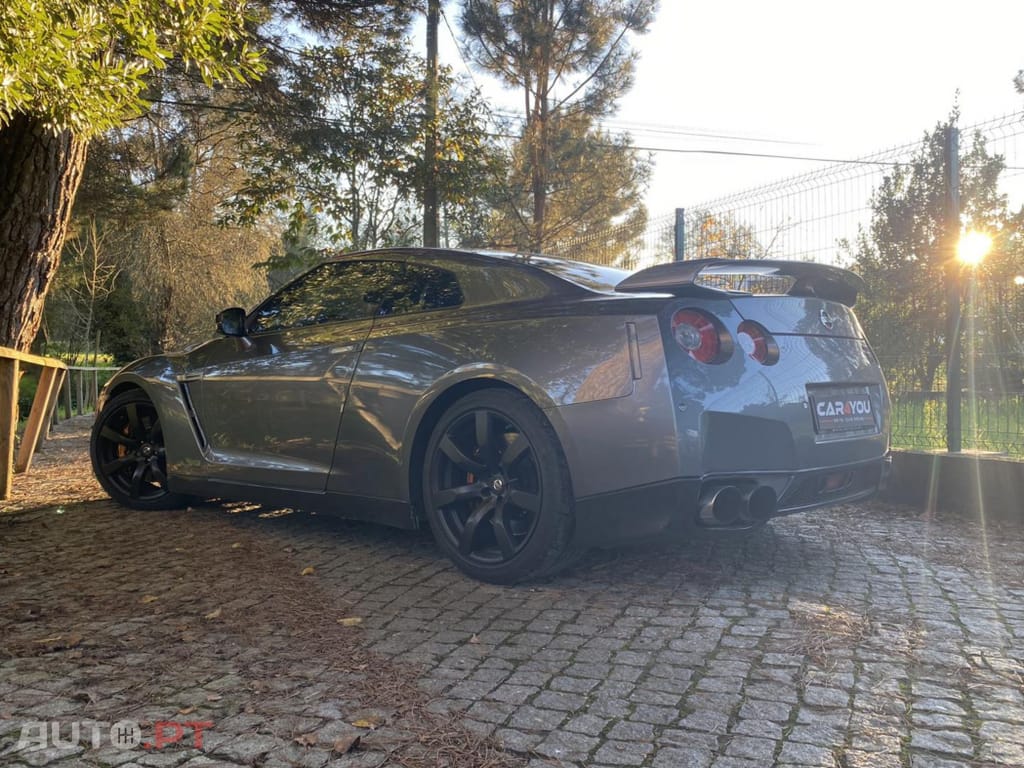 Nissan GT-R 3.8 V6 Premium Edition