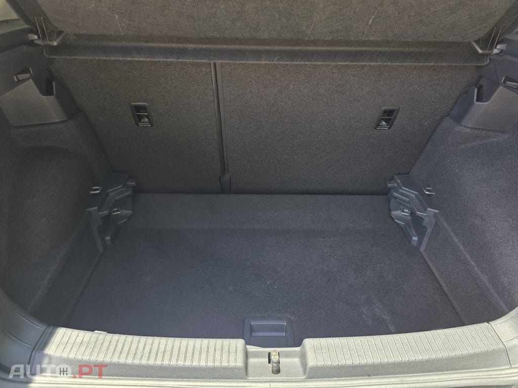 Volkswagen T-Cross 1.0 TSI Life DSG