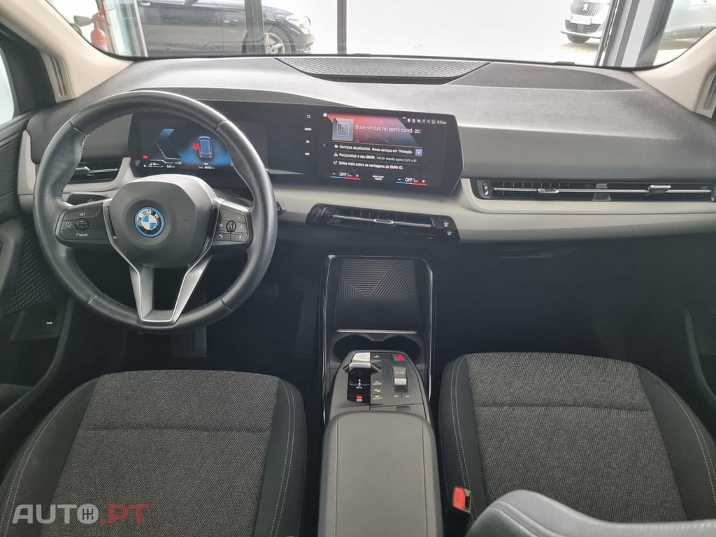 BMW 225 e xDrive