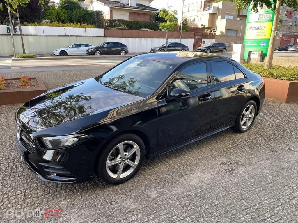 Mercedes-Benz A 250 e AMG Line