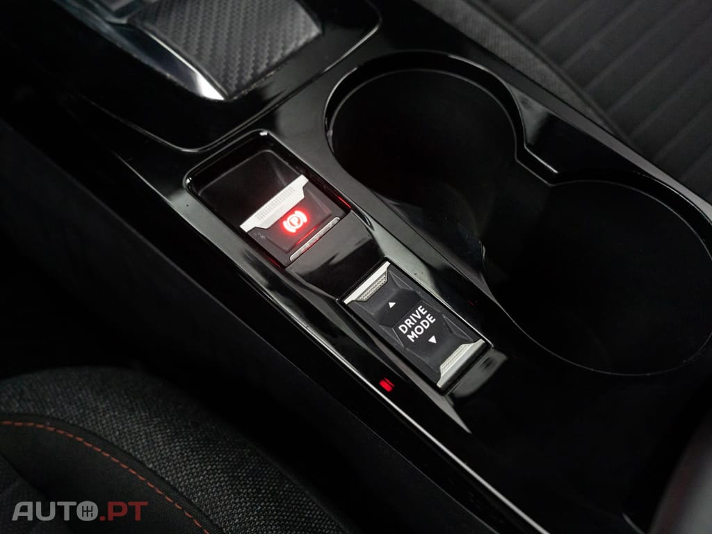 Peugeot E-208 50 kWh Active Pack