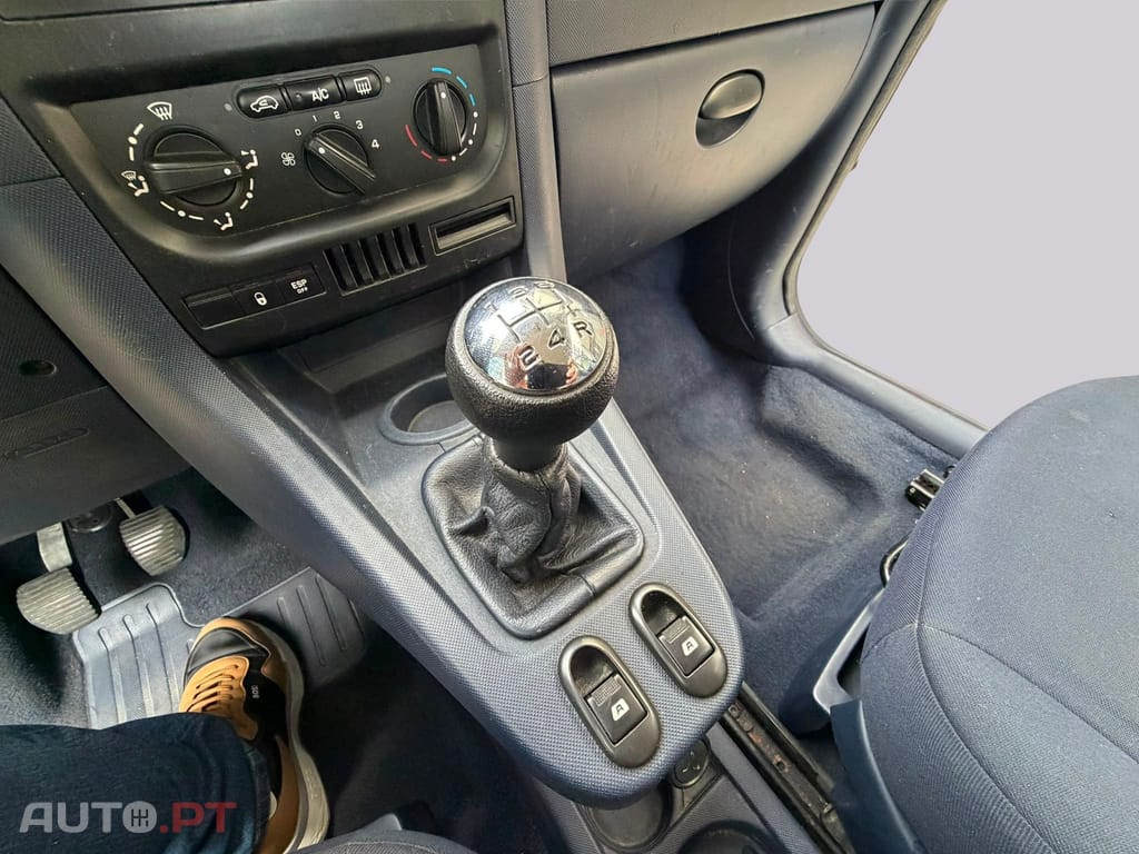 Peugeot 1007 1.5 Hdi 