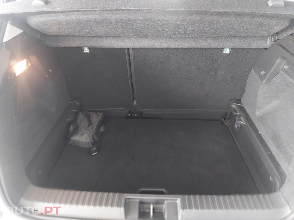 Renault Captur 1.0 TCe Intens Bi-Fuel