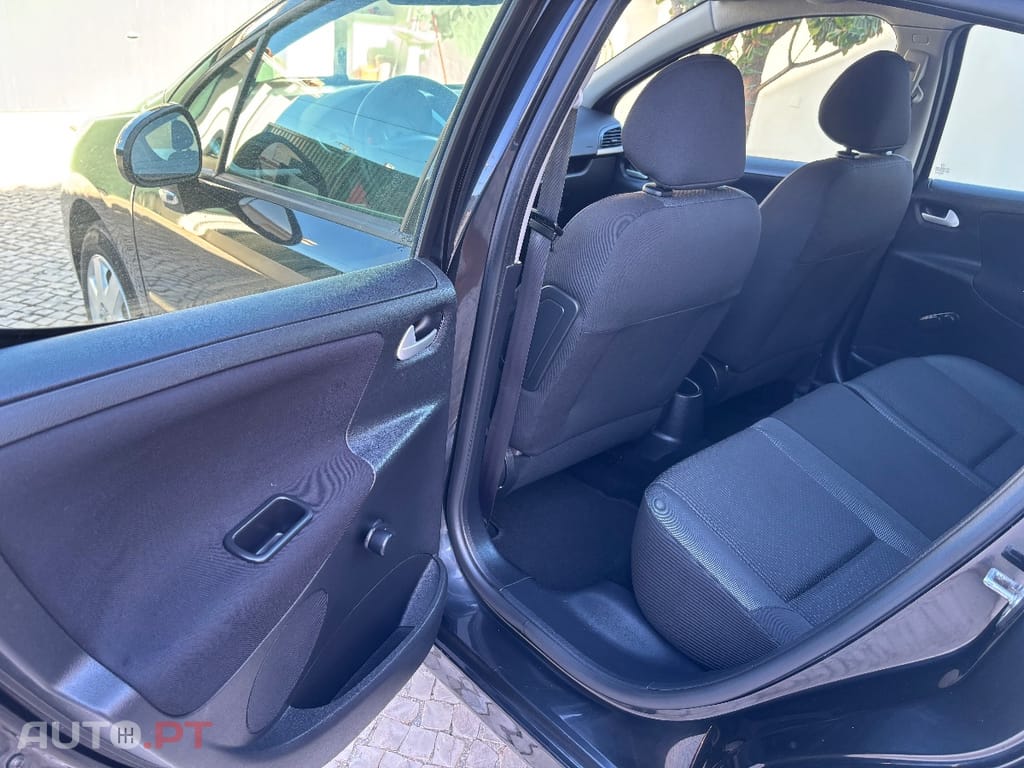 Peugeot 207 Premium