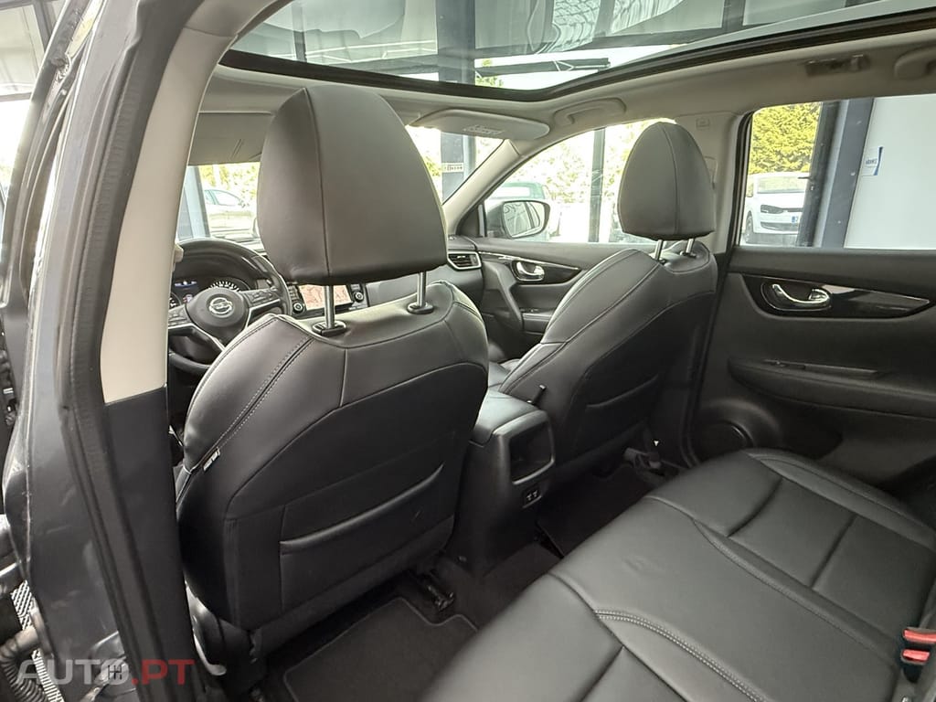 Nissan Qashqai 1.5 dCi N-Connecta