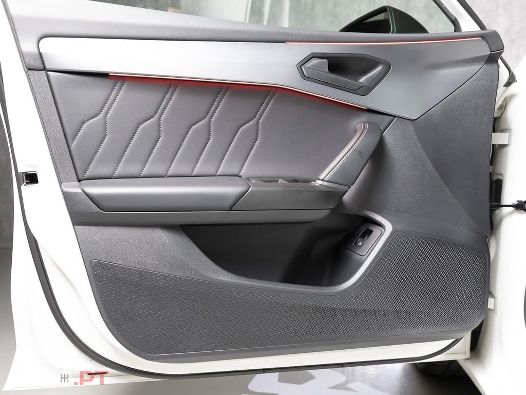 Cupra Leon ST 1.4 e-Hybrid VZ DSG