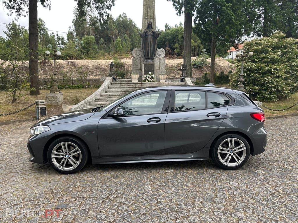 BMW 116 d Pack Desportivo M