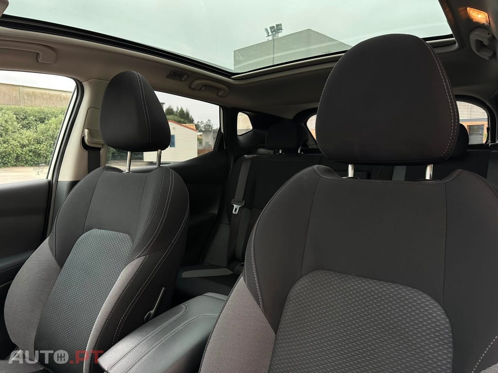Nissan Qashqai 1.5 dCi N-Connecta J18