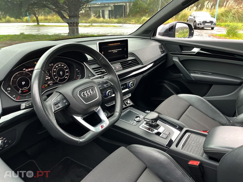 Audi Q5 50 TFSI e quattro S tronic sport