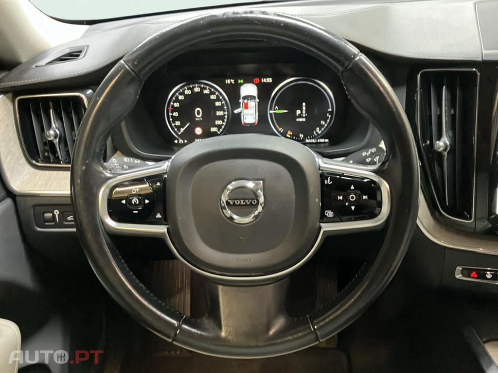 Volvo XC60 2.0 T8 PHEV Inscription AWD