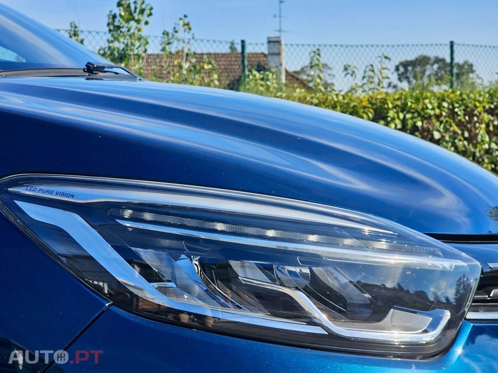 Renault Captur 1.2 TCe Exclusive EDC