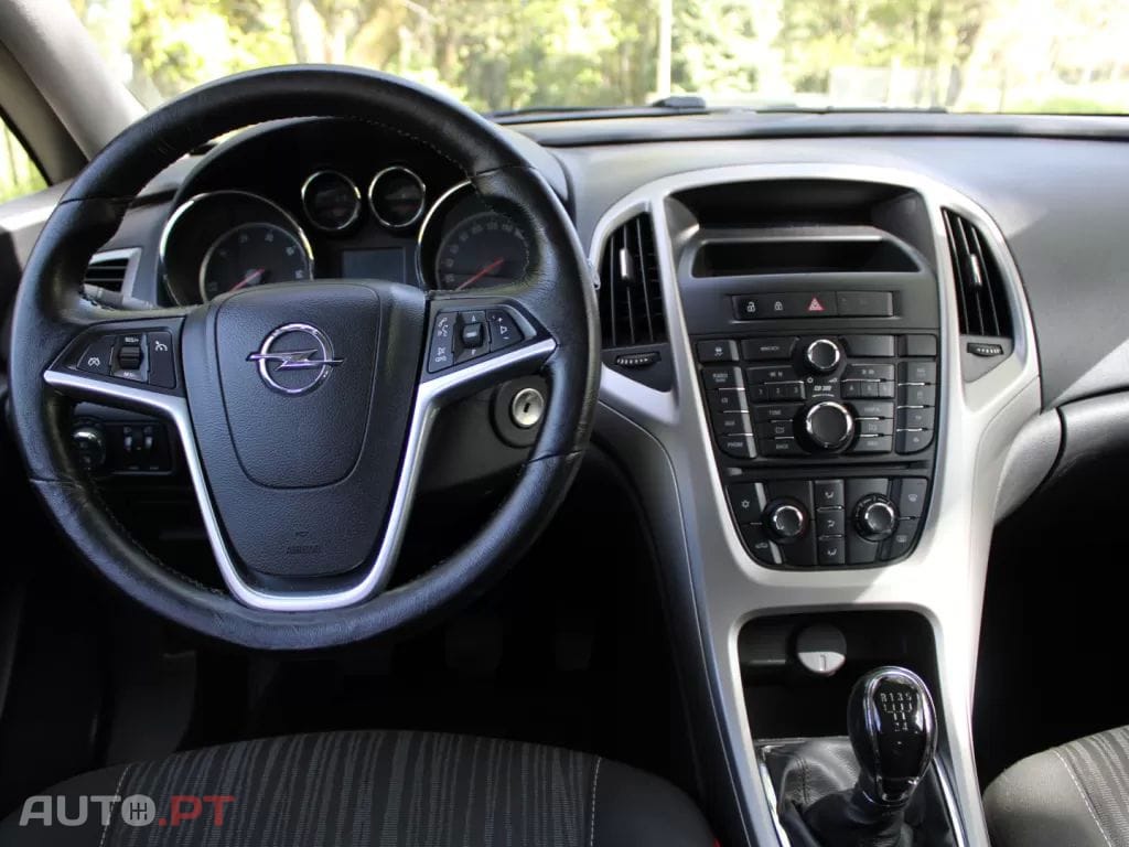 Opel Astra 1.3 CDTi Enjoy S/S J16