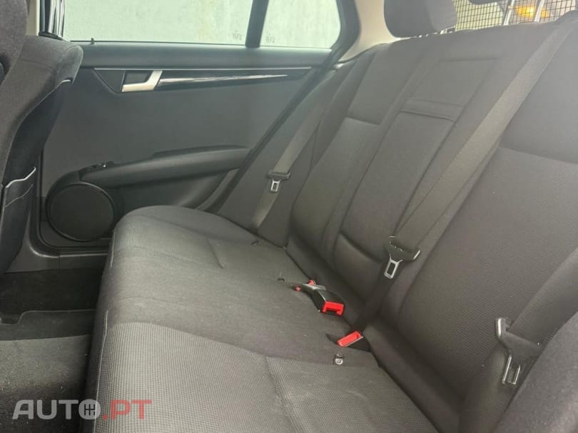 Mercedes-Benz C 200 CDI Avantgarde BlueEfficiency