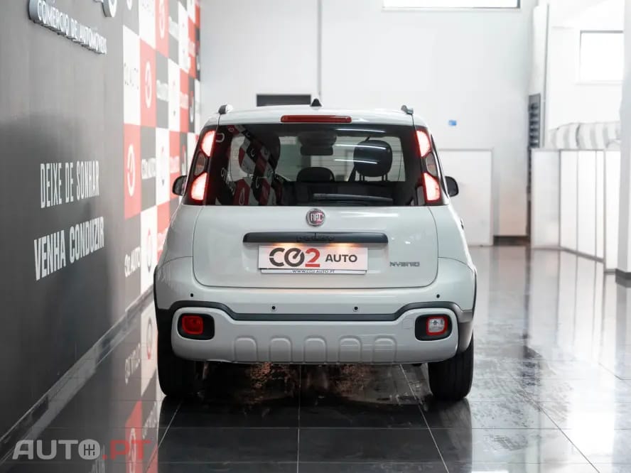 Fiat Panda Pandina 1.0 Hybrid