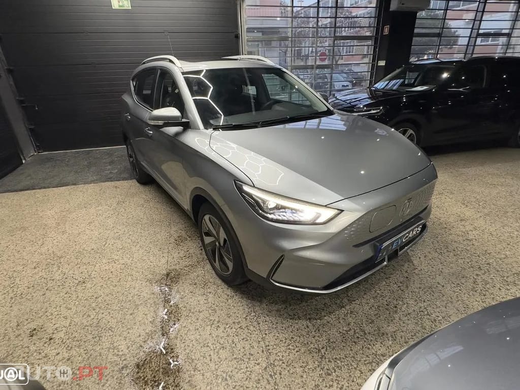 MG ZS EV 72.6 kWh Luxury