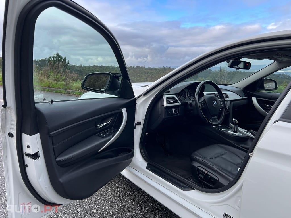 BMW 328 i Auto
