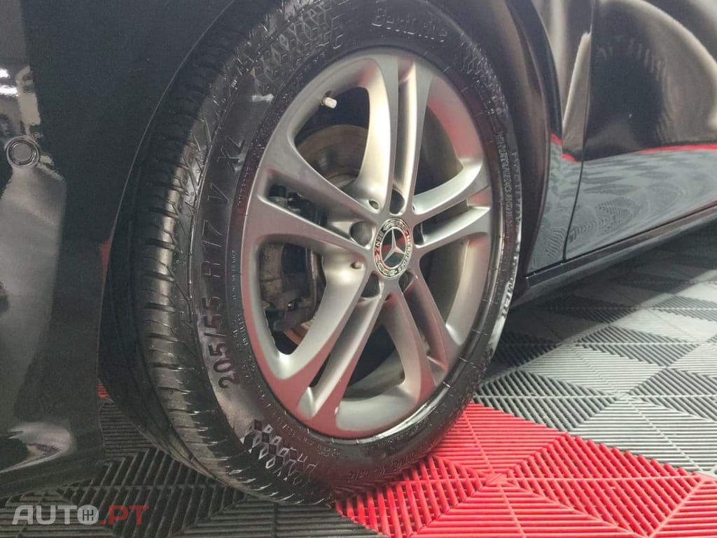 Mercedes-Benz CLA 180 d Business Solutions Aut.